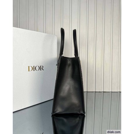 Dior Medium Book Tote