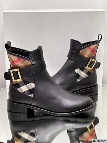 Burberry Women Boots