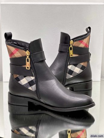 Burberry Women Boots