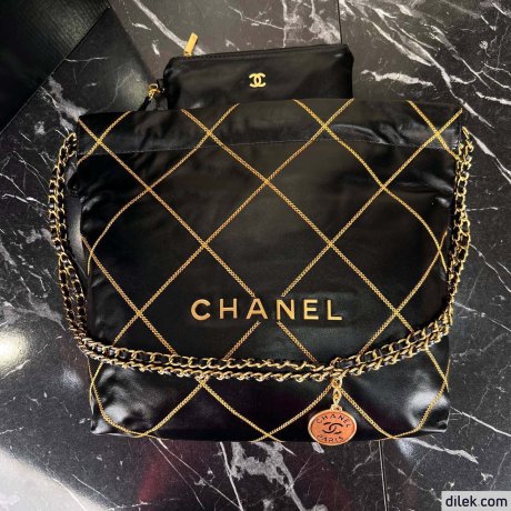 Chanel 22 Medium Handbag