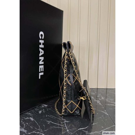 Chanel 22 Medium Handbag