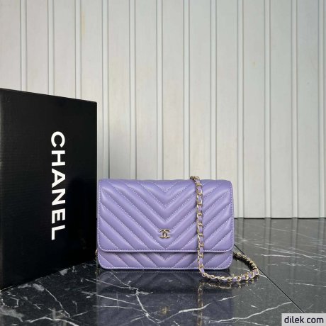 Chanel Classic Wallet on Chain