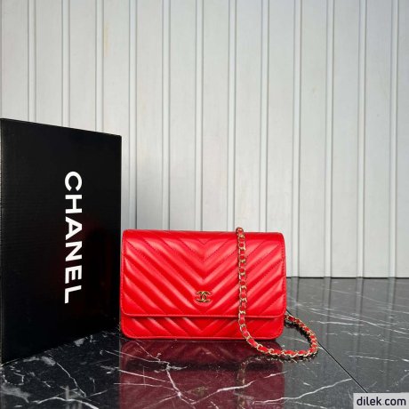 Chanel Classic Wallet on Chain