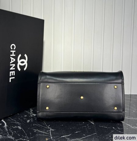 Chanel Shopping Bag