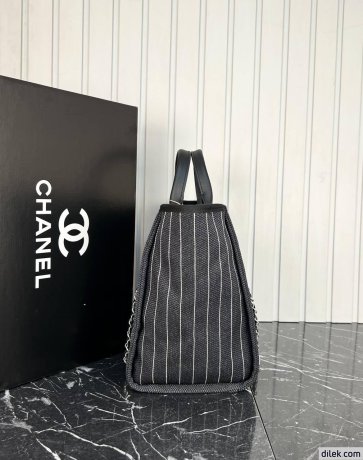 Chanel Shopping Bag