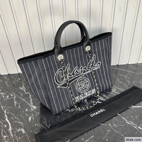 Chanel Shopping Bag