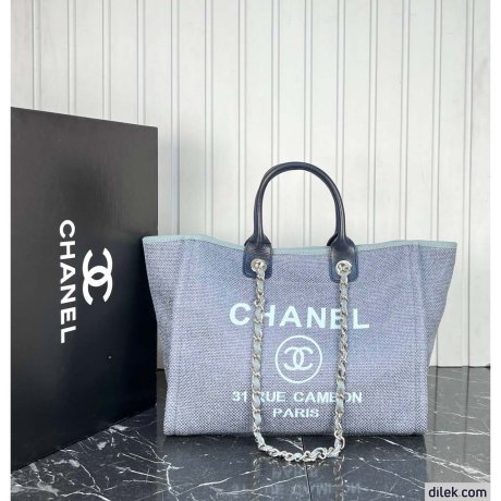 Chanel Shopping Bag