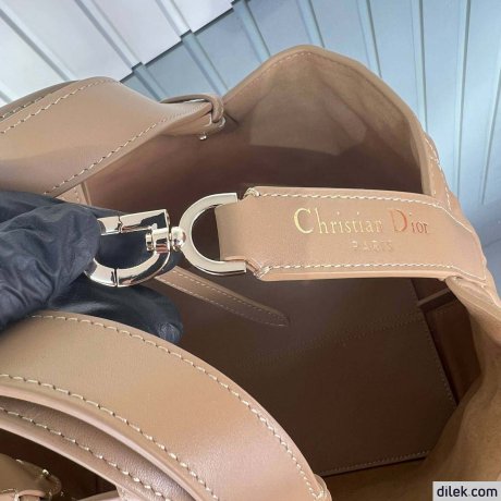 Dior Medium Toujours Bag