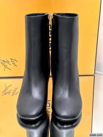 Fendi Women Boots