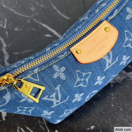 Louis Vuitton Hills Pochette Monogram Denim