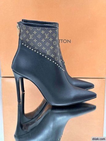 Louis Vuitton Women Leather Boot