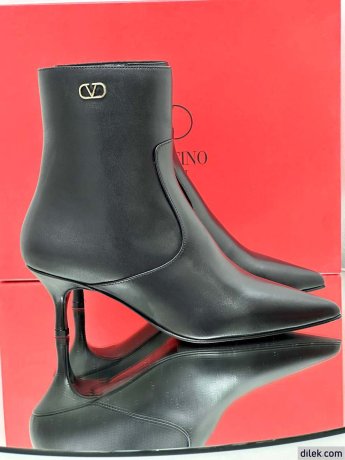 Valentino Garavani Women Leather Boot