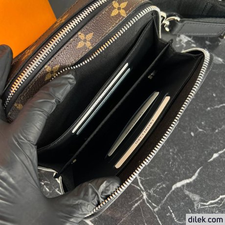 Louis Vuitton Alpha Wearable Wallet