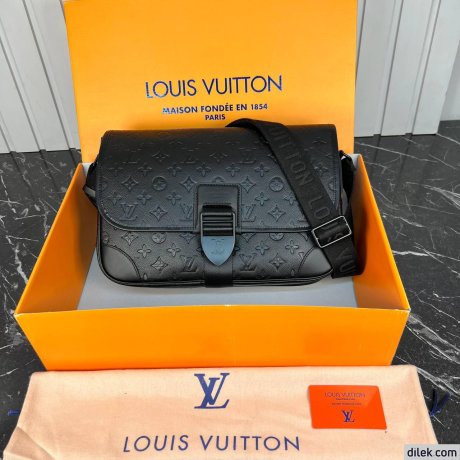 Louis Vuitton Archy Messenger MM