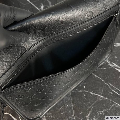 Louis Vuitton Archy Messenger MM