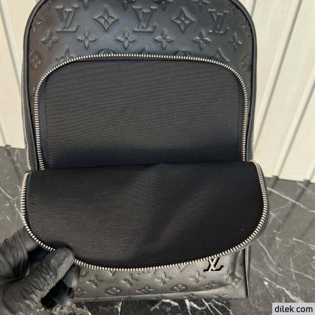Louis Vuitton Avenue Backpack