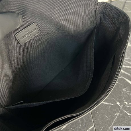 Louis Vuitton District PM Damier Infini Leather