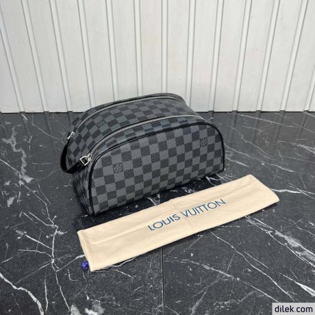 Louis Vuitton Dopp Kit Monogram