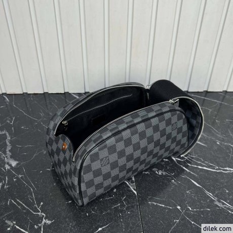 Louis Vuitton Dopp Kit Monogram