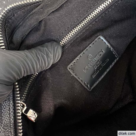 Louis Vuitton Dopp Kit Monogram