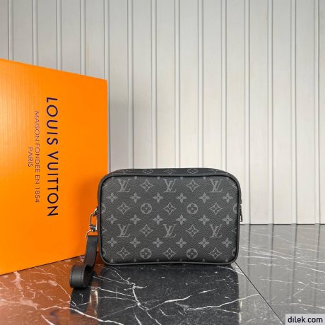 Louis Vuitton Kasai Clutch