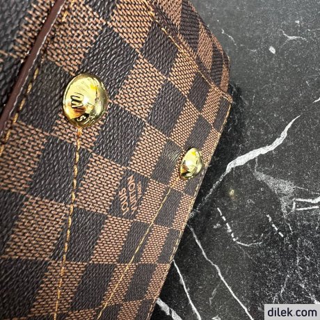 Louis Vuitton Montaigne BB