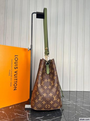 Louis Vuitton Neonoe MM