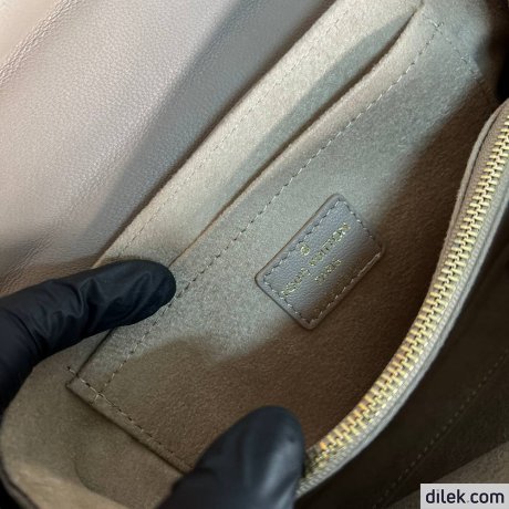 Louis Vuitton New Wave Chain Bag MM