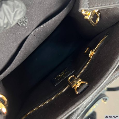 Louis Vuitton Onthego PM