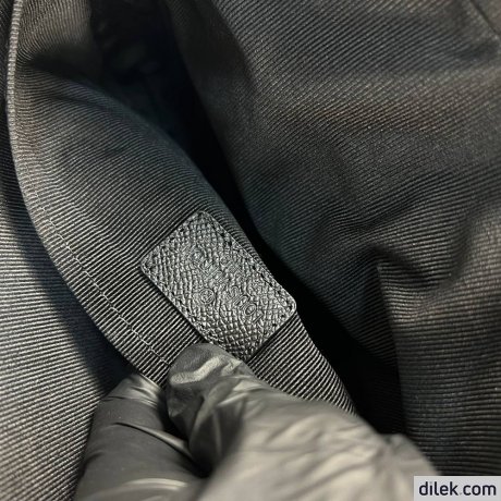 Louis Vuitton Outdoor Messenger