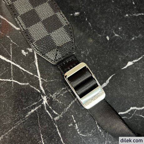 Louis Vuitton Outdoor Messenger