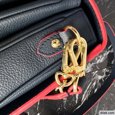 Louis Vuitton Oxford Lockme