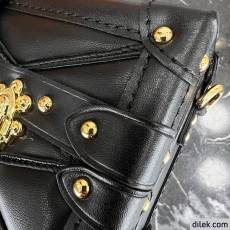 Louis Vuitton Petite Malle