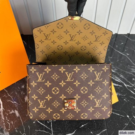 Louis Vuitton Pochette Metis