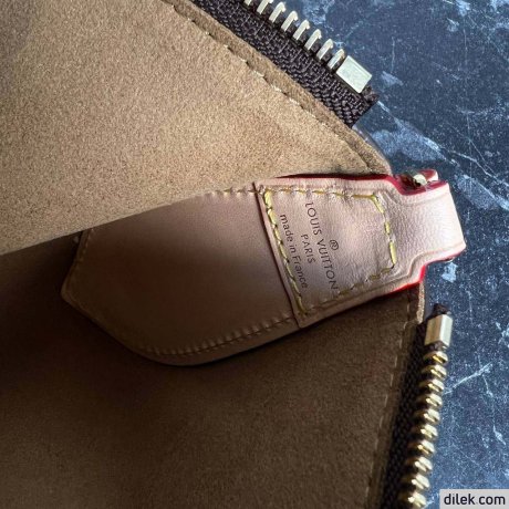 Louis Vuitton Pochette Tirette