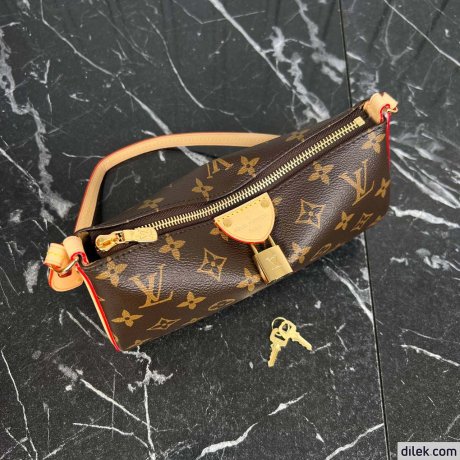 Louis Vuitton Pochette Tirette