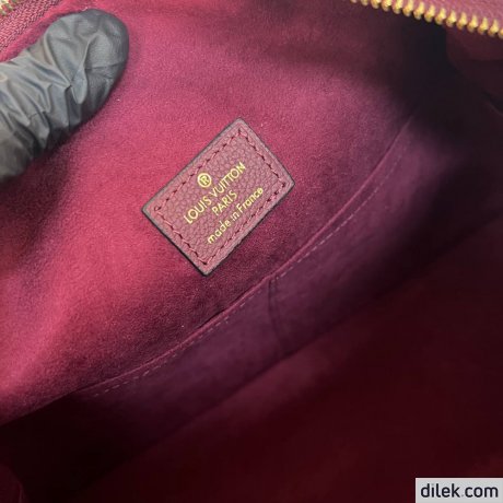 Louis Vuitton Ponthieu Empreinte Leather Shoulder Bag