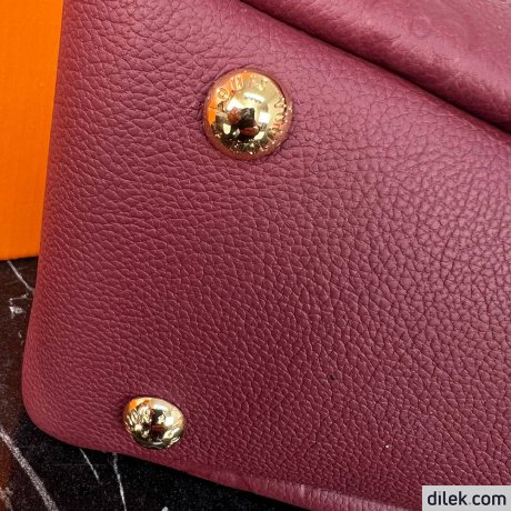 Louis Vuitton Ponthieu Empreinte Leather Shoulder Bag