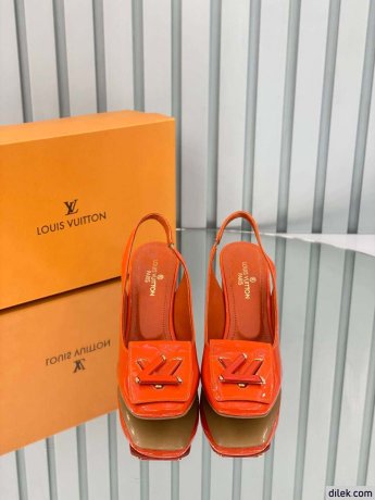 Louis Vuitton Shake Pumps