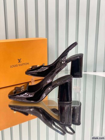 Louis Vuitton Shake Pumps
