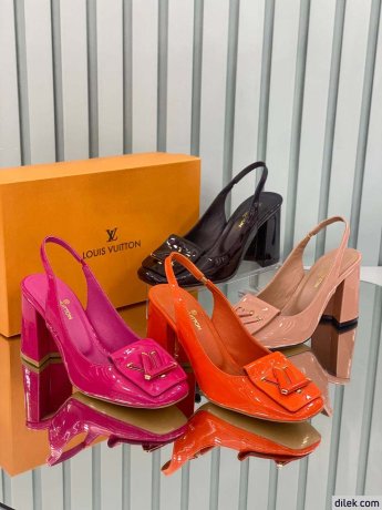 Louis Vuitton Shake Pumps