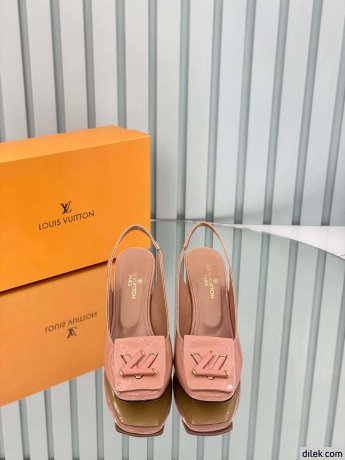 Louis Vuitton Shake Pumps
