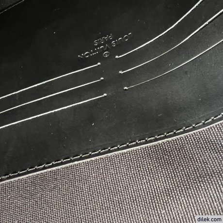 Louis Vuitton S Lock A4 Pouch