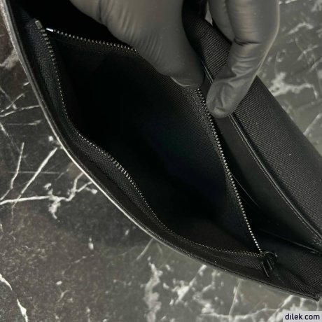 Louis Vuitton S Lock A4 Pouch