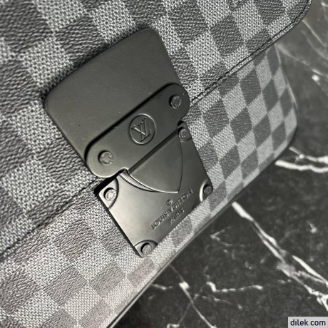 Louis Vuitton S Lock A4 Pouch