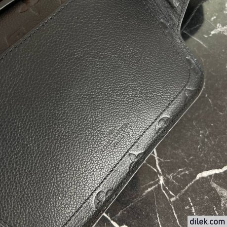 Louis Vuitton S Lock Slingbag