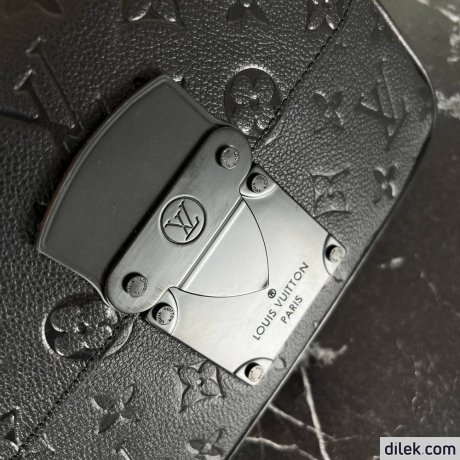 Louis Vuitton S Lock Slingbag