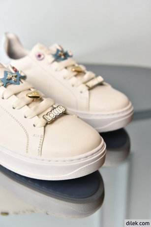Louis Vuitton Time Out Sneaker