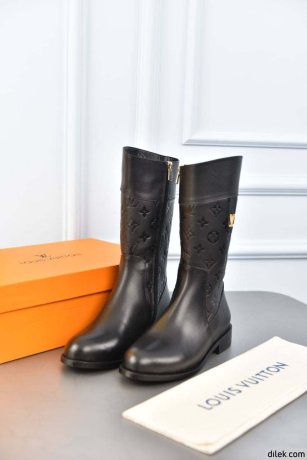 Louis Vuitton Women Drops Flat Half Boot