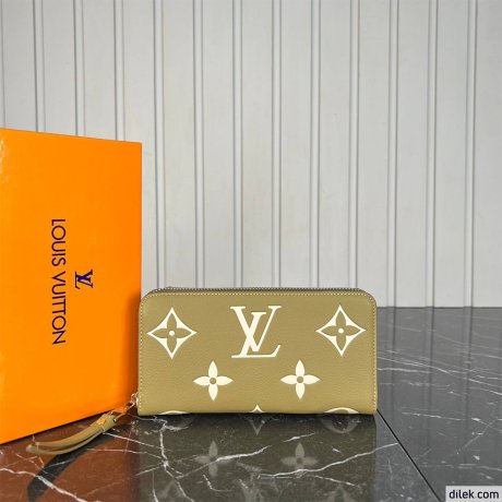 Louis Vuitton Zippy Wallet